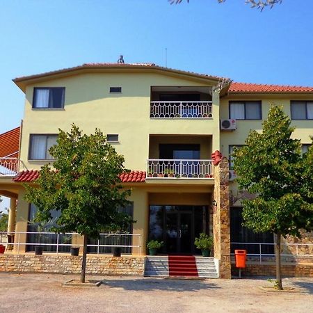 Mjull-Bethore Hotel Viktoria Tirana מראה חיצוני תמונה