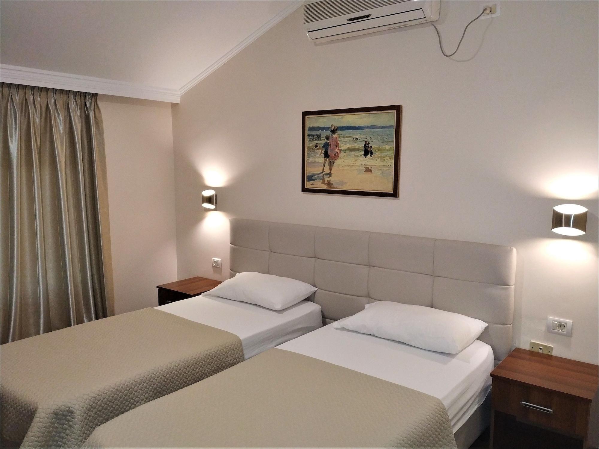 Mjull-Bethore Hotel Viktoria Tirana מראה חיצוני תמונה