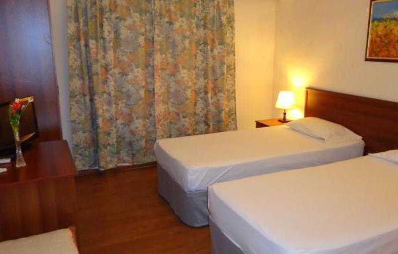 Mjull-Bethore Hotel Viktoria Tirana מראה חיצוני תמונה